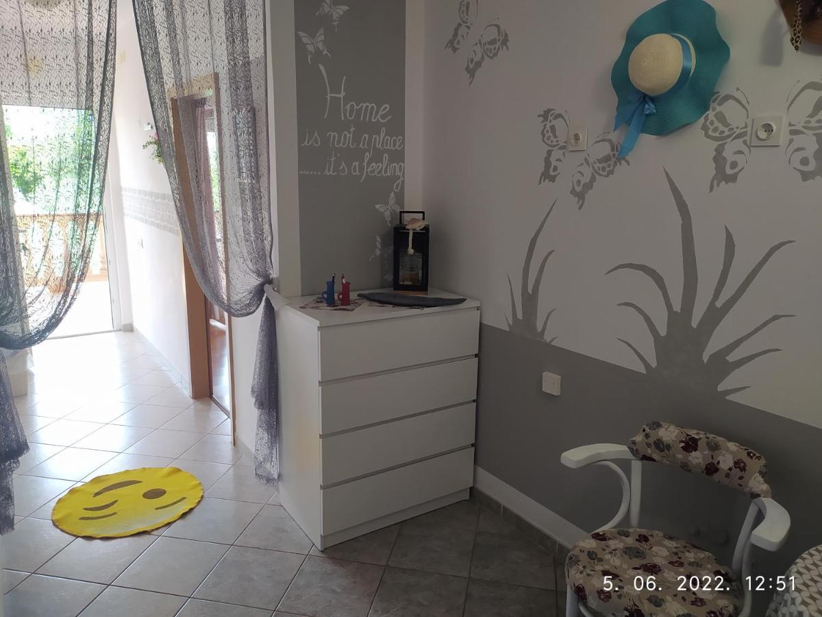 Apartment Sara Novi Vinodolski Dış mekan fotoğraf